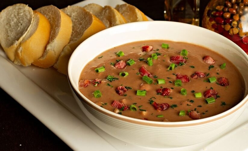 Sopa de Feijão