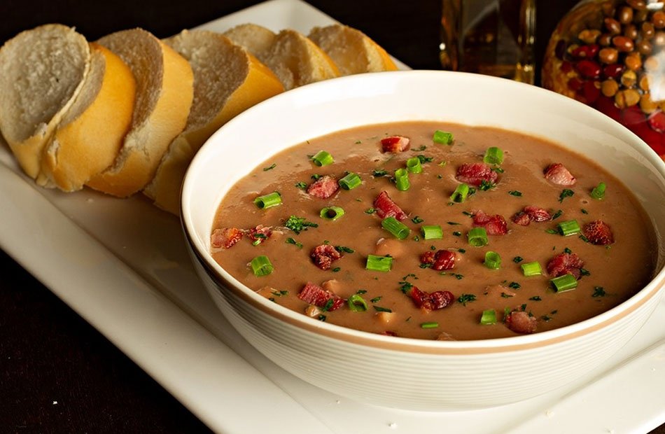Sopa de Feijão