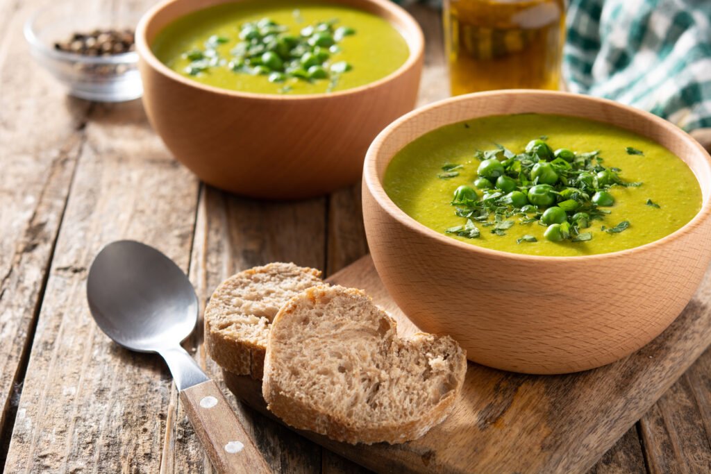 Caldo verde com linguiça
